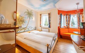 König Ludwig Design Hotel NEU Zimmer mit Sauna oder Whirlpool, genug Parkplatz